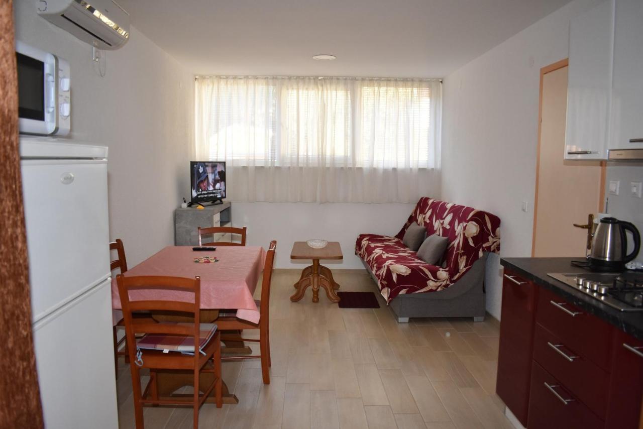 Apartments Sime Soline Biograd Na Moru Værelse billede